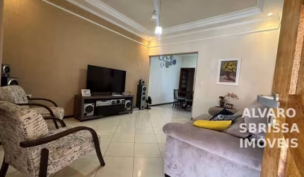 Casa com três dormitórios no Condomínio Rio Branco em Salto SP