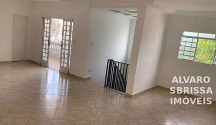 Casa com  três dormitórios sendo uma suíte no Jardim Paraiso Itu SP