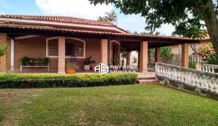 Bela chácara com piscina no condomínio Santa Inês em Itu