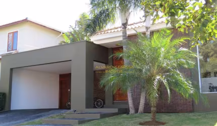 Casa com 3 suites - Estuda permuta e proposta.   Gostou?  Faça!!!