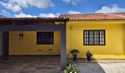 Casa para Venda em Pinhais, Weissopolis, 2 dormitórios, 1 suíte, 2 banheiros, 4 vagas