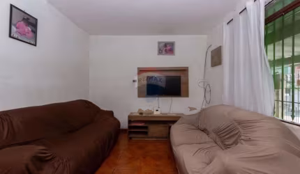 2 Casas à venda com 2 vagas de garagem cobertas, despensa e quintal por R$400.000 - Vila Ayrosa-Osasco-SP