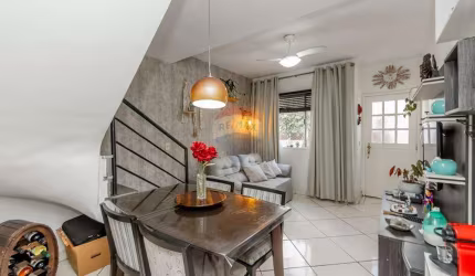 Casa com 2 Dormitórios e Planejados em Condomínio Fechado - Jardim Jaraguá, Km 22 da Rodovia Anhanguera