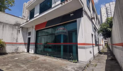 Prédio para locação na Freguesia do Ó
