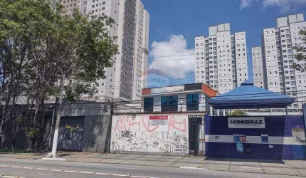 Prédio para locação na Freguesia do Ó