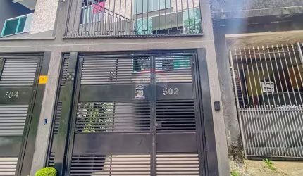 CASA ASSOBRADADA A VENDA