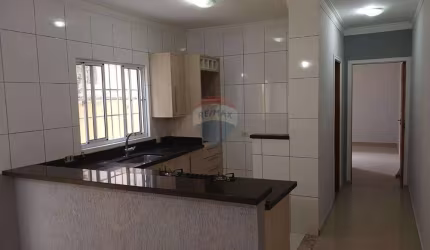 Casa térrea espaçosa para locação no Mangalot.