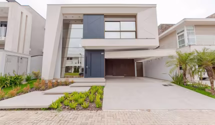 Casa de luxo em condomínio 3 suítes no São Braz