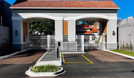 Terreno em condomínio no Pinheirinho - 122m2 privativos