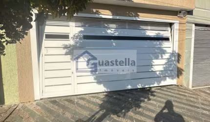 Casa térrea em Vila Alves Dias, São Bernardo do Campo, com 180M² de área útil, 2 dormitórios, 1 suíte, 3 banheiros, por R$ 667.000. Venda e locação disponíveis. Encontre sua nova casa agora!