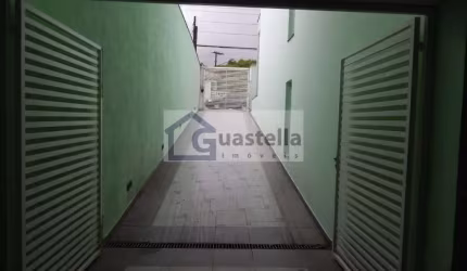 Conheça  Sobrado em Bairro Demarchi, São Bernardo do Campo. 450m², 4 dormitórios, 4 suítes, 6 banheiros. Venda por R$1.450.000,00.