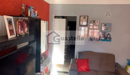 Casa em Alves Dias - São Bernardo do Campo com 150M² úteis, 3 dormitórios, 2 banheiro por R$485.000 para venda . Confira!