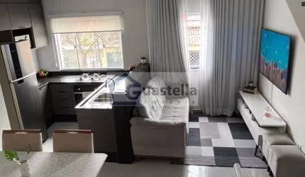 Casa Sobrado em Vila Curuça - 2 Dormitórios por R$ 530 mil