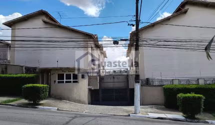 Casa sobrado em Nova Petrópolis, São Bernardo do Campo: 3 dorms, 1 suíte, 135m² por R$ 780.000. Oportunidade imperdível!