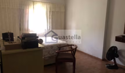 &lt;p&gt;Se você está procurando um terreno espaçoso e bem localizado em Mauá, não pode deixar de conhecer essa oportunidade única! Com 400m² de área útil, esse terreno está localizado na Vila Assis B