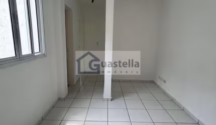 Venda de Apartamento 2 Dormitórios em Vila Lutécia - Santo André