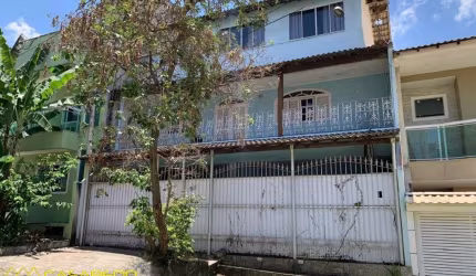 Casa em condomínio fechado com 4 quartos à venda em Jacarepaguá