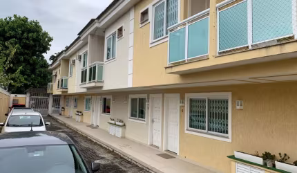 Venha conhecer casa duplex na Taquara, com 150m² .