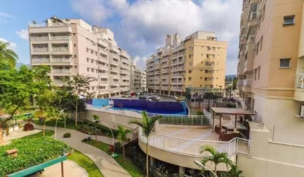 Ótimo apartamento para venda na Rua Mapendi, em condomínio fechado - Taquara