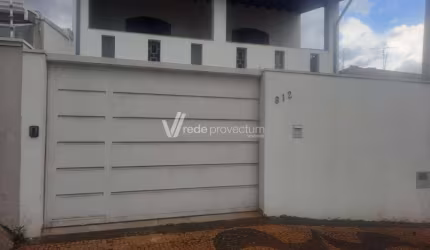 Casa com 3 quartos à venda na Rua Dona Rosa de Gusmão, 912, Jardim Guanabara, Campinas, 222 m2 por R$ 950.000