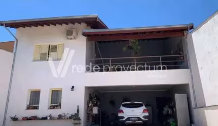 Casa com 3 quartos à venda no Parque Jambeiro, Campinas , 242 m2 por R$ 752.000