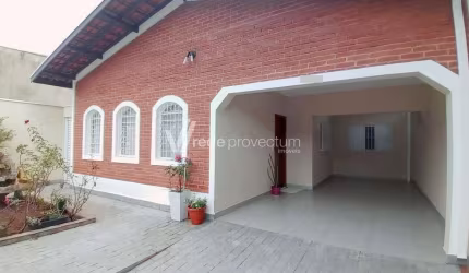 Casa com 3 quartos à venda na Rua Marquês de Abrantes, 1408, Jardim Santa Genebra, Campinas, 158 m2 por R$ 745.000