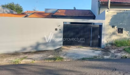 Casa com 3 quartos à venda na Rua Visconde de Congonhas do Campo, 816, Loteamento Parque São Martinho, Campinas, 163 m2 por R$ 780.000