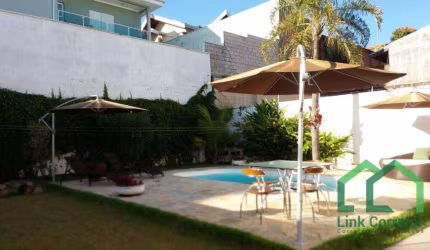 Casa com 5 dormitórios à venda, 343 m² por R$ 1.800.000,00 - Parque Lausanne - Valinhos/SP