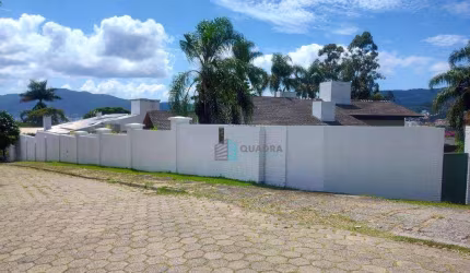 Casa à Venda na Carvoeira, Florianópolis !!
