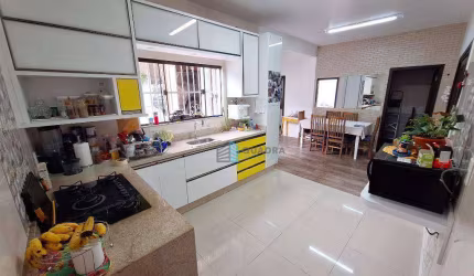 Casa à Venda no Saco dos Limões, Florianópolis !!