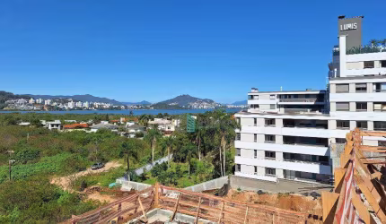 Apartamento à Venda Padrão Lumis, em Construção no bairro Cacupé !!