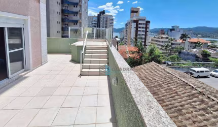 Apartamento Garden à Venda na Agronômica, Florianópolis !!