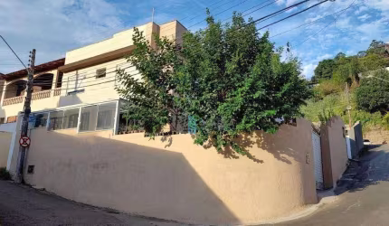 Casa à Venda no Centro de Florianópolis !!