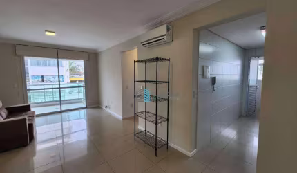 Apartamento com 2 dormitórios para alugar, 70 m² por R$ 3.662/mês - Capoeiras - Florianópolis/SC