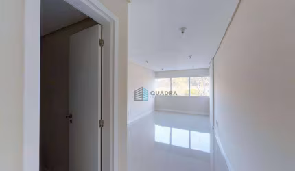 Sala Comercial em Ótima Localização no Bairro Itacorubi, Florianópolis !!