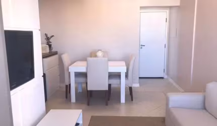 Apartamento para venda tem 80 metros quadrados com 3 quartos em Vila Marieta - Campinas - SP.