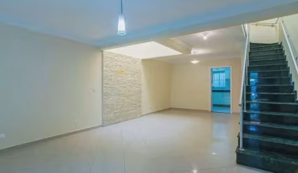 Casa Sobrado à Venda em Vila Marina - Santo André - SP