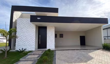 Casa térrea alto padrão no Condomínio Royal Garden em Paulínia - SP.