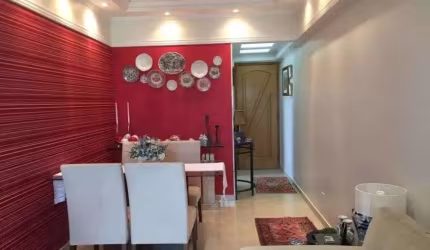 Apartamento à venda no Condomínio Edifício Colinas Tropical na Saúde em São Paulo - SP
