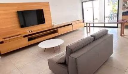 Casa alto padrão para aluguel no Alphaville Nova Esplanada 3 em Votorantim - SP.