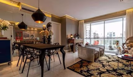 Apartamento à Venda no Edifício Champs Elysses no Cambuí em Campinas - SP