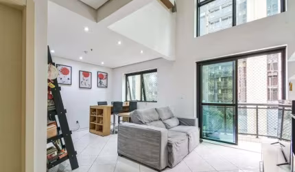 Apartamento duplex à venda no Condomínio International Duplex Ibirapuera em Moema em São Paulo - SP
