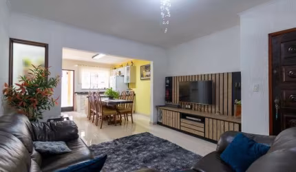 Casa térrea à venda no Jardim Santo Antônio em Santo André - SP
