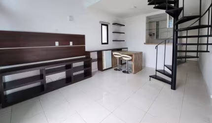 Apartamento duplex à venda no Condomínio Piaget Studio no Cambuí em Campinas - SP