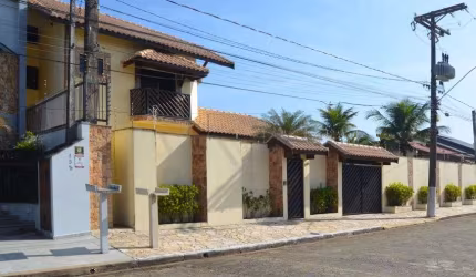 Casa à venda em Peruíba-Sp