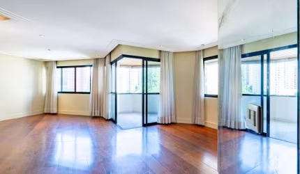 Apartamento à venda no Condomínio San Lorenzo na Vila Andrade em São Paulo - SP