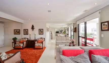 Apartamento à Venda no Edifício Villa Florale, Caxingui, São Paulo - SP