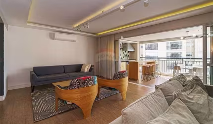 Apartamento à Venda no Edifício Reserva Alto da Lapa, Bairro da Lapa, São Paulo - SP