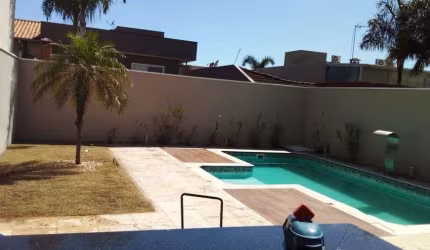 Casa à venda em Condomínio Campos do Conde I em Paulínia - SP