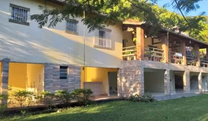 Fazenda/Sítio/Chácara para venda possui 500 metros quadrados com 5 quartos